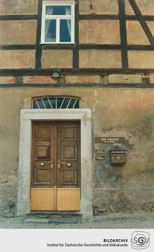 Herrenhaus des ehemaligen Rittergutes in Oetzschau