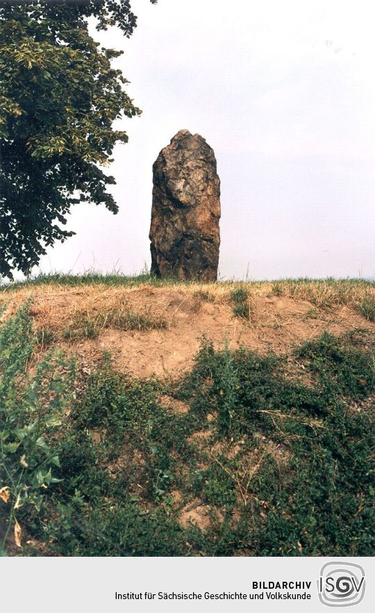 Monoltih auf dem Huthübel bei Steudten