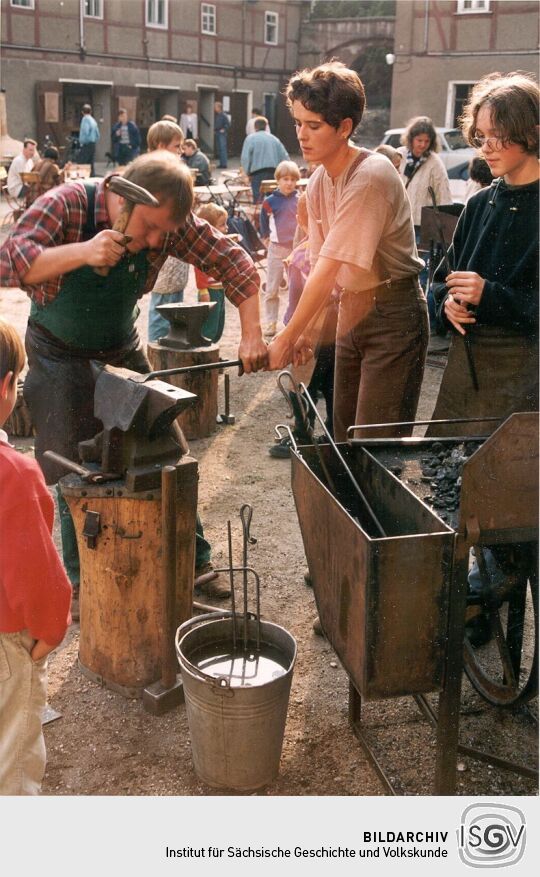 Schmied auf dem Brennofenfest  in Omsewitz