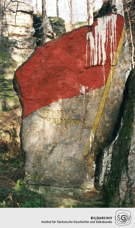 Ernst- Thälmann Gedenkstein im Bielatal