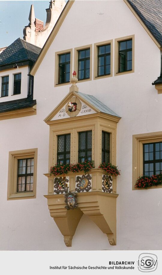 Rathaus Freiberg, Erker am Obermarkt