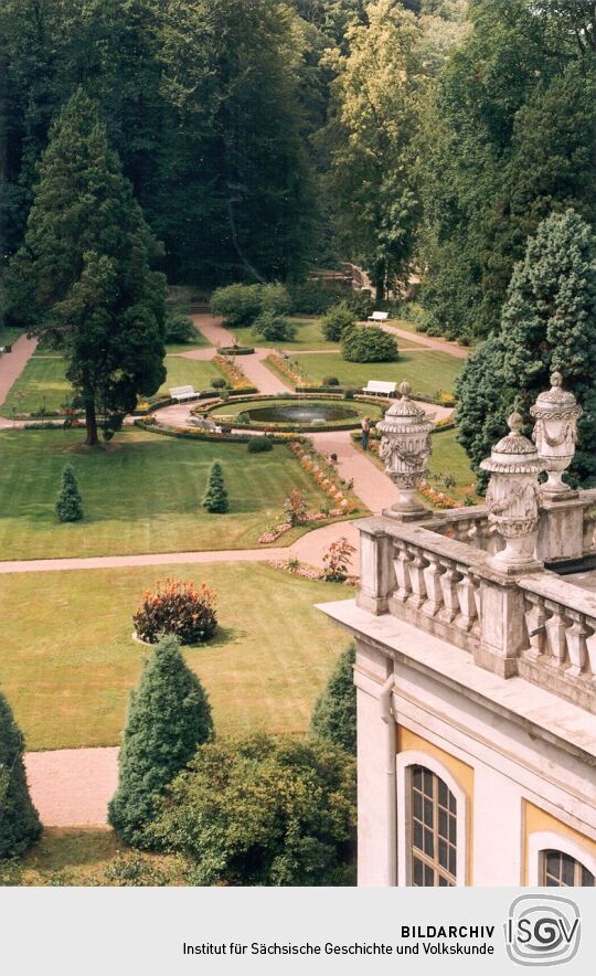 Blick in den Park von Weesenstein