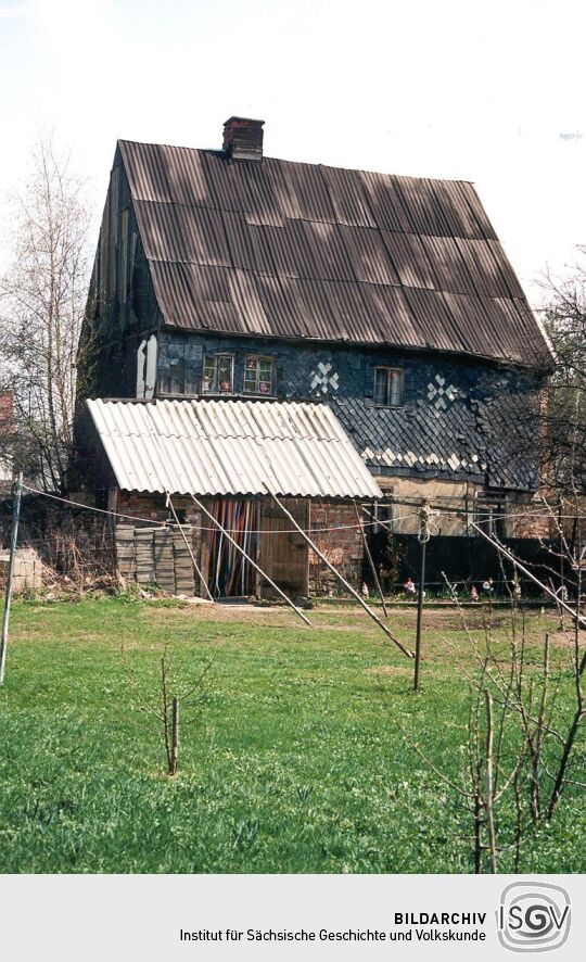 Wohngebäude mit Schuppen in Polenz