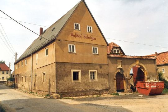 Ehemaliger Dorfgasthof in Sobrigau