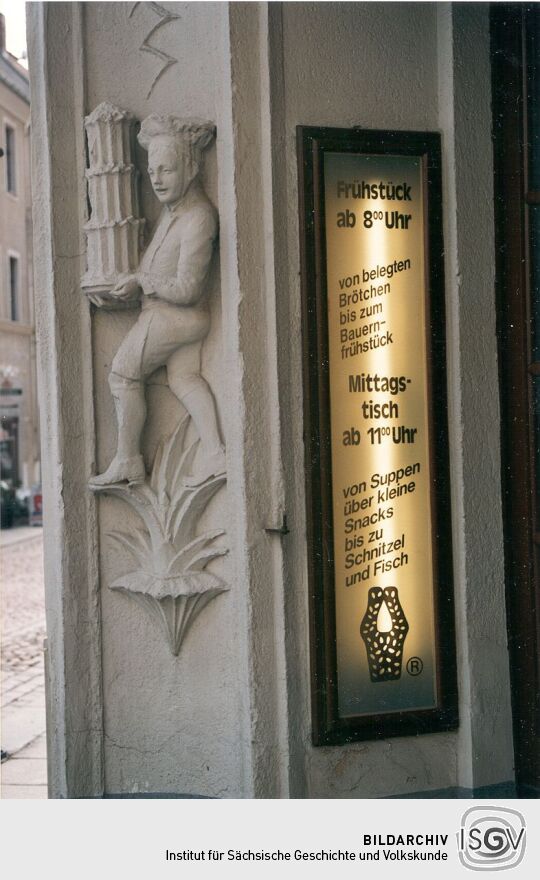 Eingang zum Cafe Hartmann in Freiberg