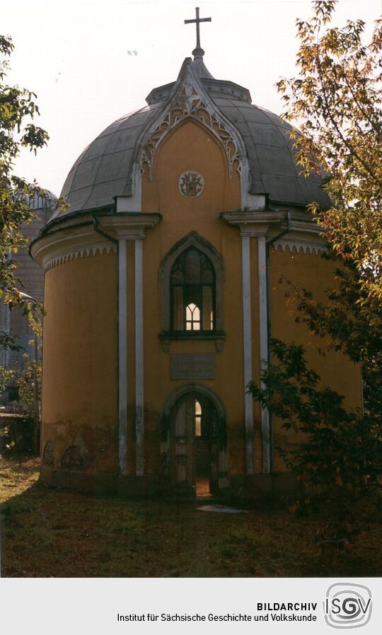 Kirche im Park des ehemaligen Rittergutes in Christgrün