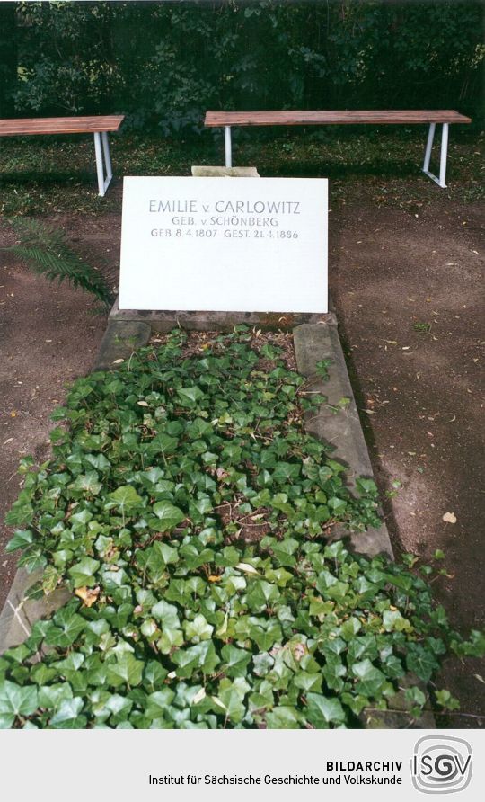 Begräbnisstätte der ehemaligen Rittergutsfamilie Carlowitz in Oberschöna