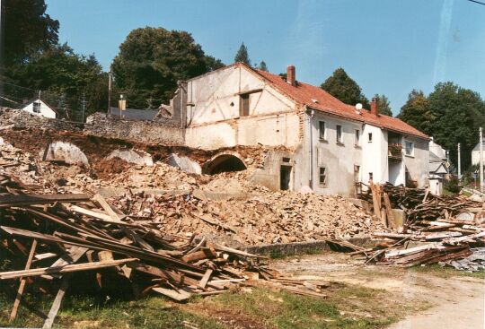 Abriss der Stallscheunen im Pirker Rittergut