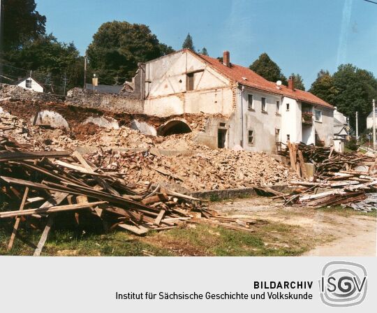 Abriss der Stallscheunen im Pirker Rittergut