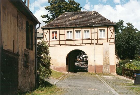 Torhaus des ehemaligen Rittergutes in Hohnstädt