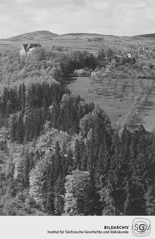 Blick zum Schloß Bärenstein