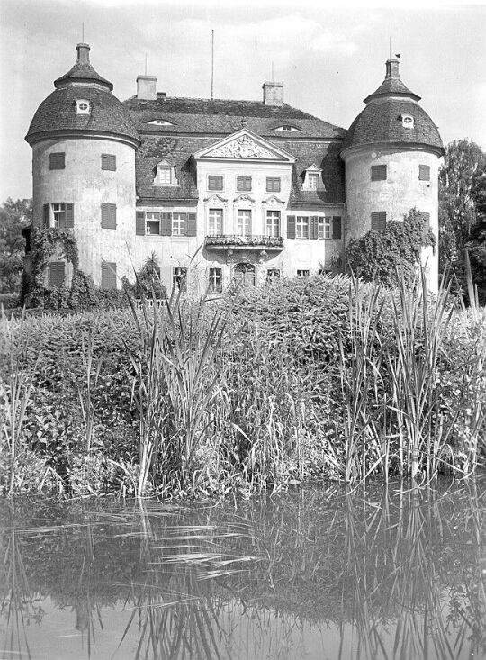 Ansicht des Schlosses Milkel