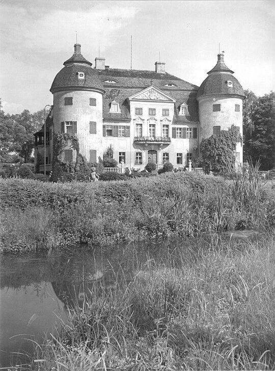 Ansicht des Schlosses Milkel