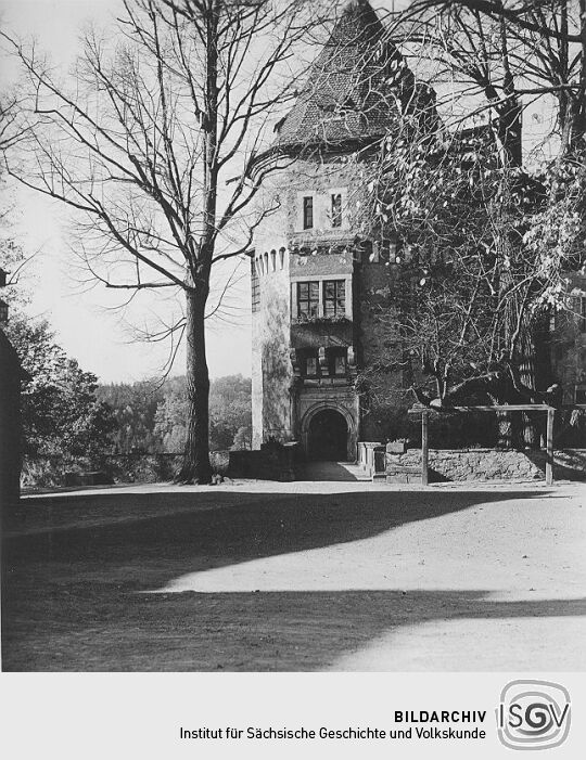 Schloß Reinsberg mit Rundturm