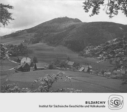 Blick auf Waltersdorf und die Lausche