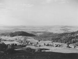 Bild: Blick von der Lausche nach Waltersdorf
