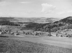 Bild: Blick von der Lausche nach Waltersdorf