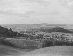 Bild: Blick von der Lausche nach Waltersdorf