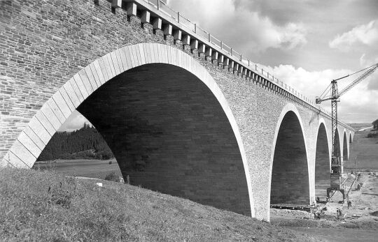 Die Triebtalbrücke bei Altensalz