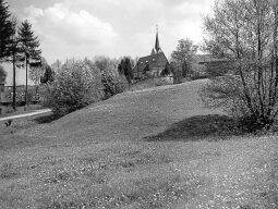 Bild: Blick zur Kirche von Altensalz