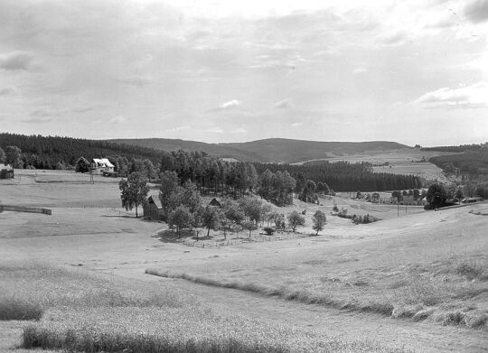 Landschaftsansicht mit Hainberg
