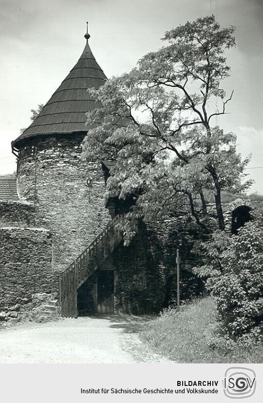 Turm der Burgruine Elsterberg