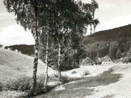 Einsames Haus im Landesgemeindetal bei Erlbach