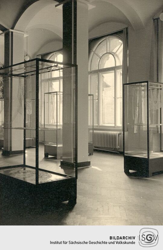 Ausstellung in der Textilfachschule in Plauen