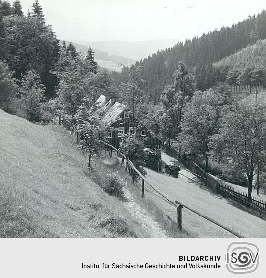 Abgelegenes Wohnhaus im Steindöbratal