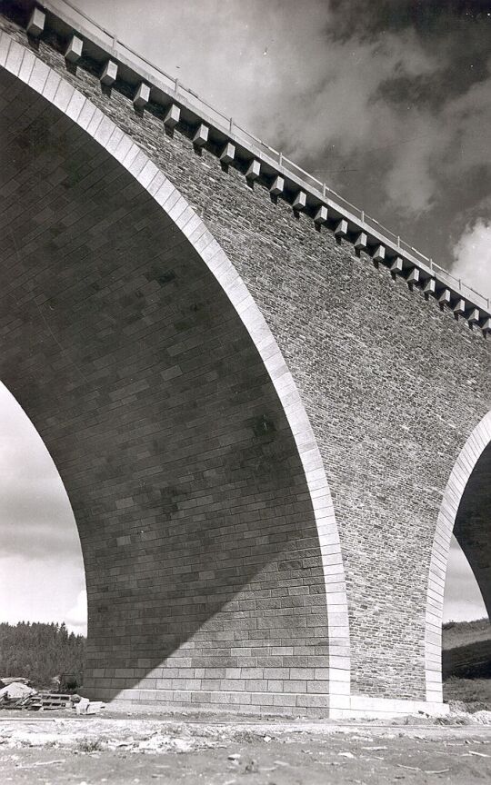 Die Triebtalbrücke bei Altensalz