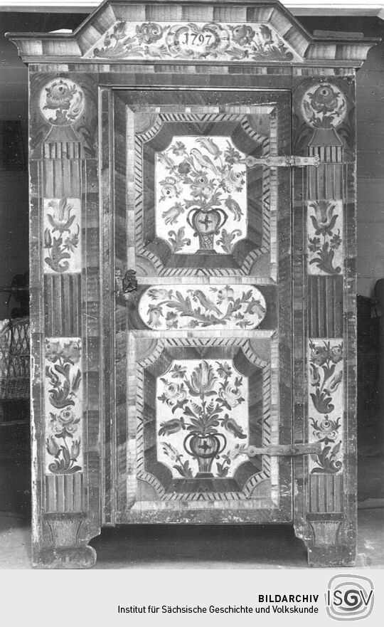 Eintüriger Stollenschrank