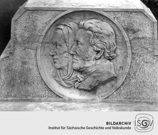 Grabmal von Friedrich  Ehregott Rietschel in Pulsnitz