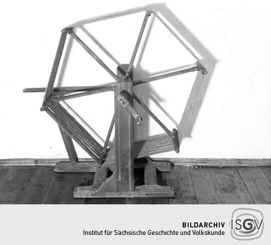 Garnwinde aus dem Heimatmuseum Neustadt
