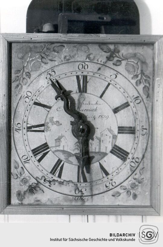 Wanduhr aus dem Heimatmuseum Neustadt