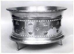 Bild: Kohlenbecken aus dem Heimatmuseum Sebnitz