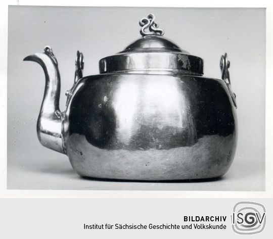 Teekanne aus dem Heimatmuseum Sebnitz