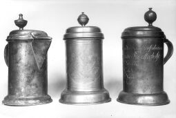 Bild: Bierkrüge aus dem Heimatmuseum Sebnitz