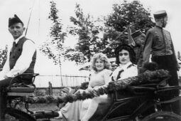 Bild: Festzug der Schrebergärtner in Schneeberg-Neustädtel