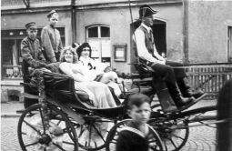 Bild: Festzug der Schrebergärtner in Schneeberg-Neustädtel