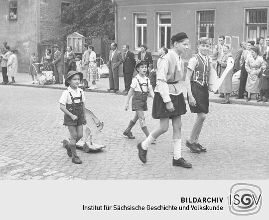 Festzug der Schrebergärtner in Schneeberg-Neustädtel