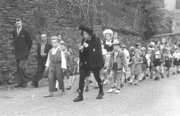 Bild: Festzug der Schrebergärtner in Schneeberg-Neustädtel