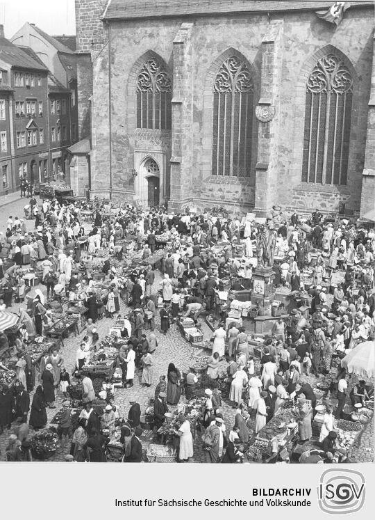 Wochenmarkt auf dem Fleischmarkt in Bautzen