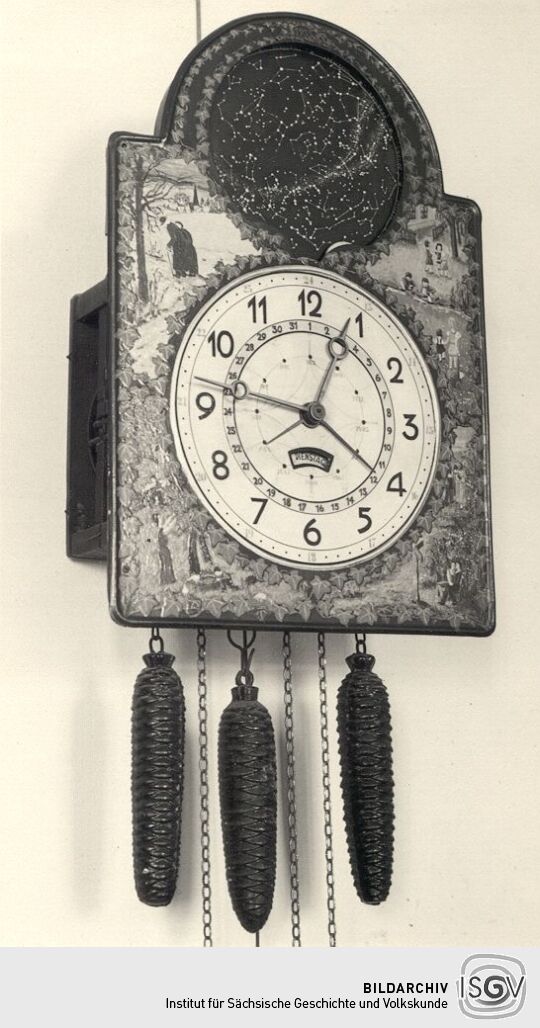 Wanduhr im Städtischen Museum Hohenstein-Ernstthal
