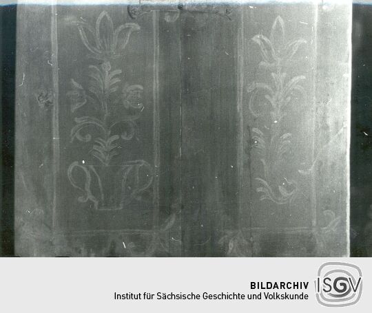 Bemalter Schrank
