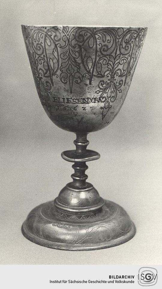 Trinkpokal aus Zinn