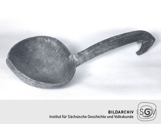 Geschnitzter Löffel aus Bulgarien