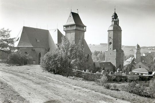 Die St. Laurentiuskirche in Geyer
