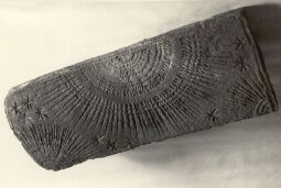 Bild: Sonnenziegel aus dem Schkeuditzer Heimatmuseum