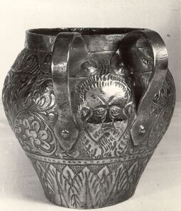 Bild: Zweihenkeltopf aus dem Heimatmuseum Grimma