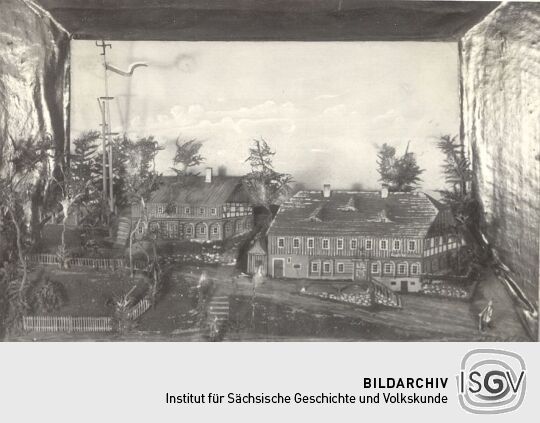 Wandkasten mit Ortsdarstellung